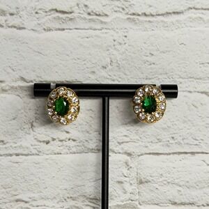 Avon NRT Emerald Green Rhinestone Halo Leverback Earrings Gold Tone Glam Vintage